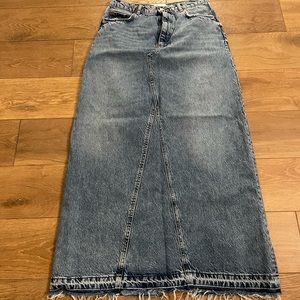 Zara long denim skirt sz 8